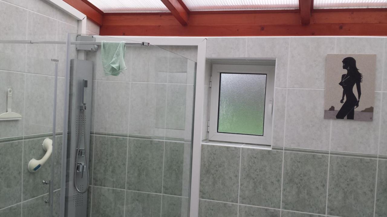 Chambre Privee Avec Salon, Garage Voiture, Velos, Motos Tourville-sur-Arques Εξωτερικό φωτογραφία