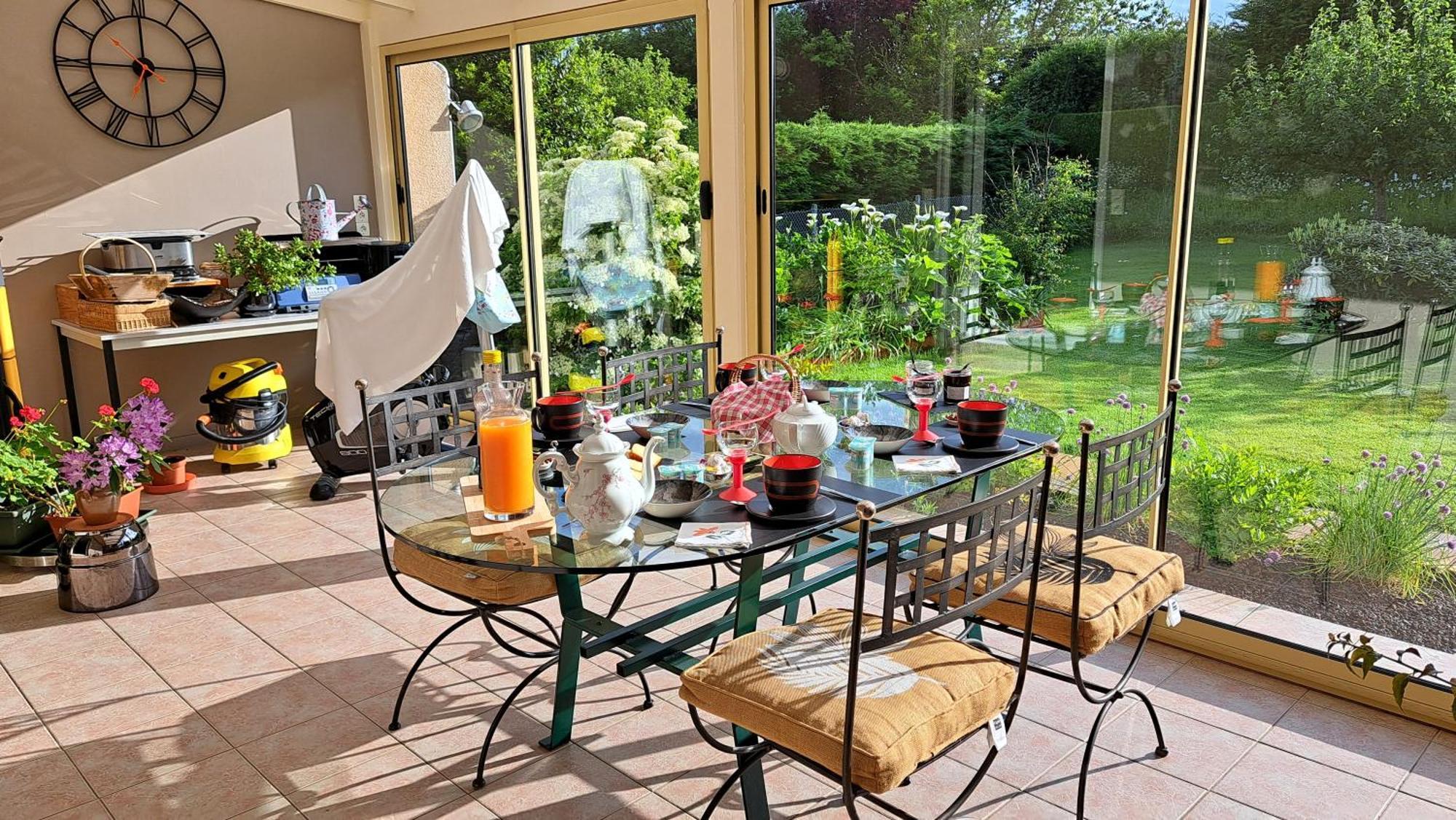 Chambre Privee Avec Salon, Garage Voiture, Velos, Motos Tourville-sur-Arques Εξωτερικό φωτογραφία